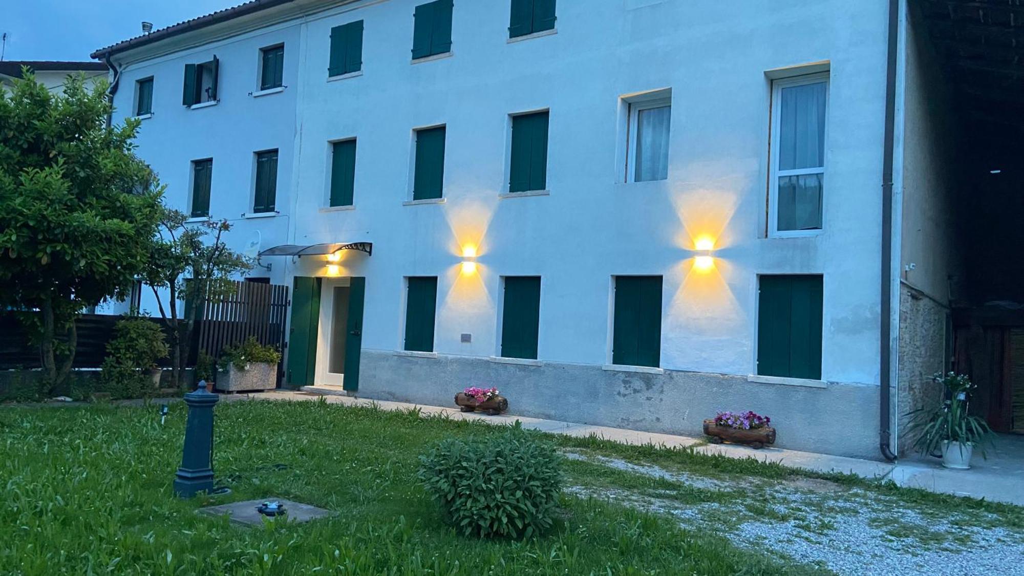 Magnolia 41 Apartment Possagno Bagian luar foto